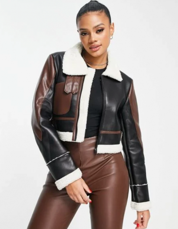 Jaket Aviator dengan Warna Block yang Kontras